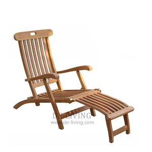 Classic Teak Steamer